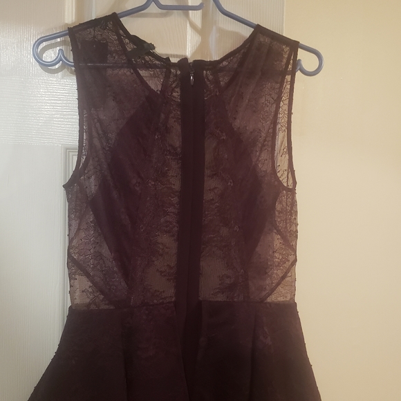 Dress - Picture 4 of 4